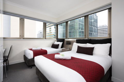 George Williams Hotel - Tourism Cairns 3
