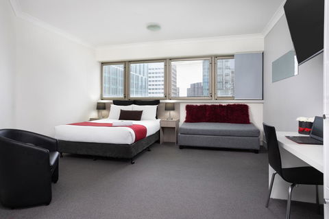 George Williams Hotel - Tourism Cairns 4