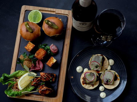 Pullman Cairns International - Tourism Cairns 9