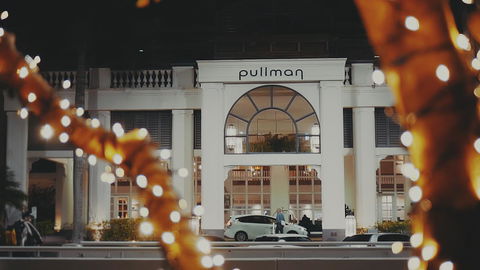 Pullman Cairns International - Tourism Cairns 15
