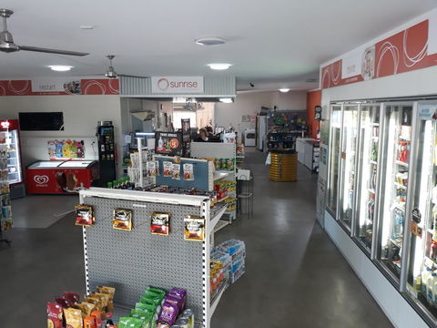 Speewah Country Tavern - Tourism Cairns 5