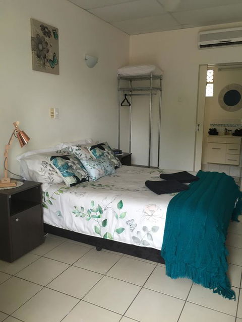 Black Marlin Motel - Tourism Cairns 11