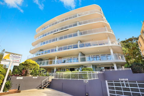 Belvedere Apartments - Tourism Cairns 9