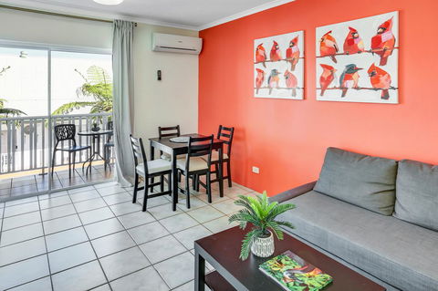 Coral Tree Inn - Tourism Cairns 5