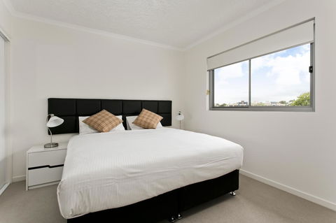 Arise Princess Regent Apartments - Tourism Cairns 12