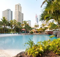 Mantra Crown Towers - Tourism Cairns