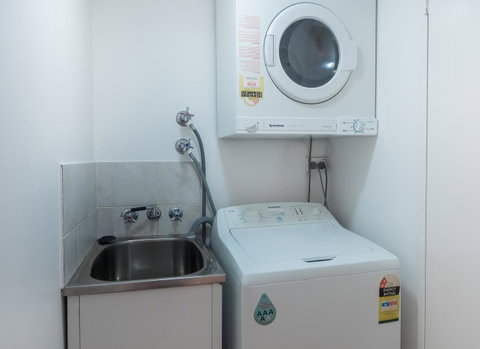Norfolk Luxury Beachfront Apartments - Tourism Cairns 35