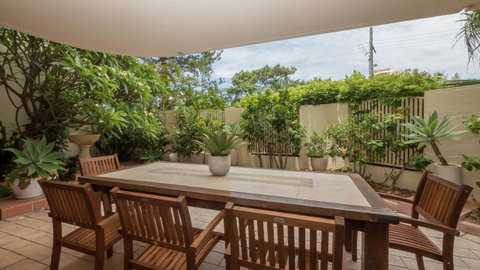 Norfolk Luxury Beachfront Apartments - Tourism Cairns 14