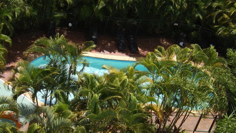 The Meriton Apartments On Main Beach - Tourism Cairns 35
