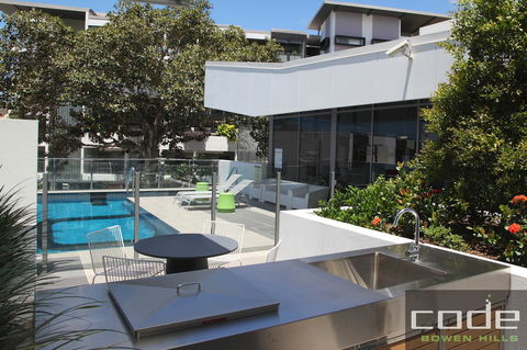 Code Apartments - Tourism Cairns 20
