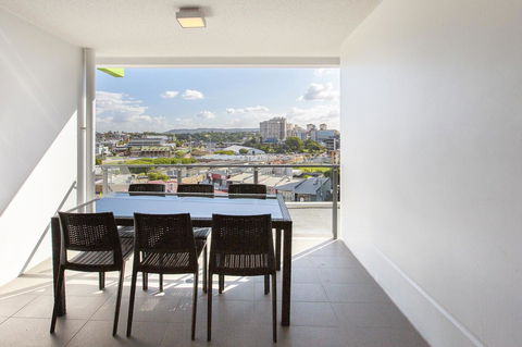 Code Apartments - Tourism Cairns 23
