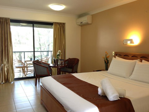 Novena Palms Motel - Tourism Cairns 17
