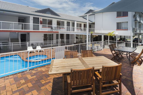 Sunshine Beach Resort - Tourism Cairns 5