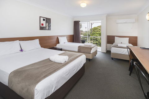 Sunshine Beach Resort - Tourism Cairns 6