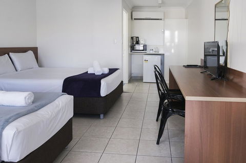 Sunshine Beach Resort - Tourism Cairns 9