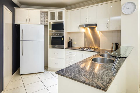 Jack And Newell Holiday Apartments - Tourism Cairns 30
