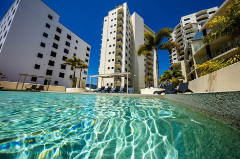 Jack And Newell Holiday Apartments - Tourism Cairns 2