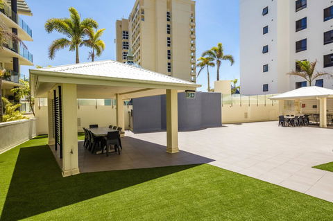 Jack And Newell Holiday Apartments - Tourism Cairns 5