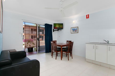 Cairns City Palms - Tourism Cairns 22