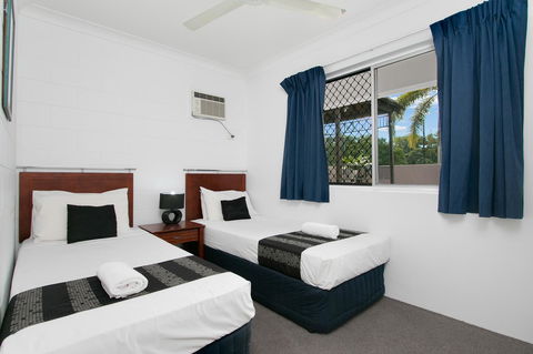 Cairns City Palms - Tourism Cairns 25
