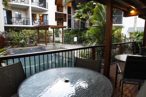 Bay Villas Resort - Tourism Cairns 9