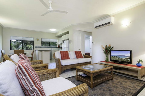 Bay Villas Resort - Tourism Cairns 5