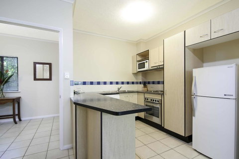 Bay Villas Resort - Tourism Cairns 19