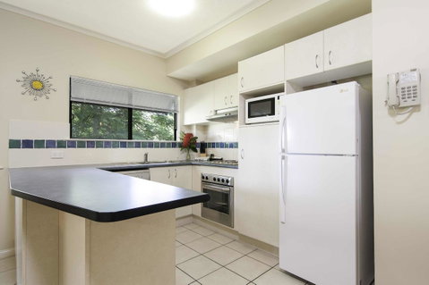 Bay Villas Resort - Tourism Cairns 26