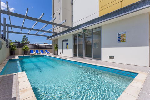 Oxygen Apartments - Tourism Cairns 10