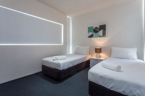 Oxygen Apartments - Tourism Cairns 21