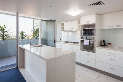 Oxygen Apartments - Tourism Cairns 4