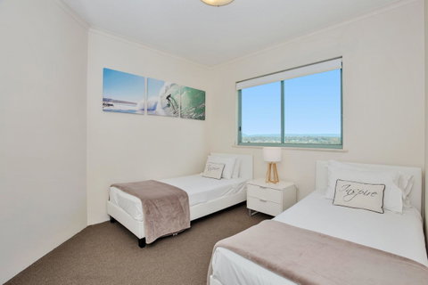 The Waterford On Main Beach - Tourism Cairns 19