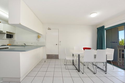 Lindomare Apartments - Tourism Cairns 8