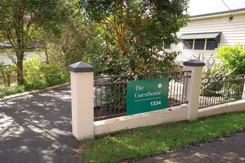 The Guesthouse Maleny - Tourism Cairns 3