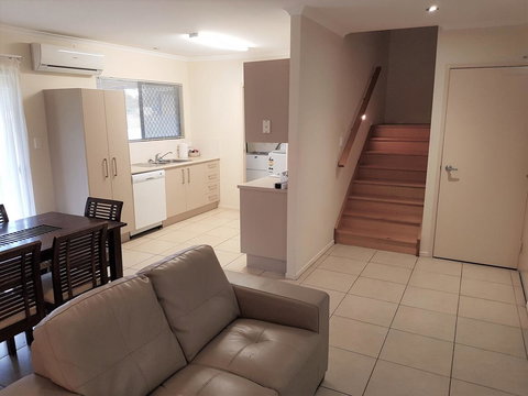 The Palms Motel - Tourism Cairns 9