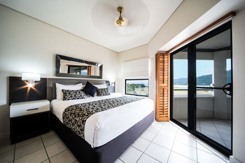 Portside Whitsunday Luxury Holiday Apartments - Tourism Cairns 10