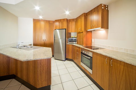 Portside Whitsunday Luxury Holiday Apartments - Tourism Cairns 8