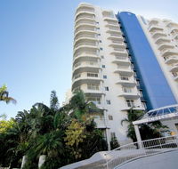 Surfers Mayfair - Tourism Cairns