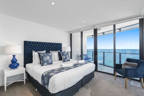 Soul 2 & 3 Bedroom Ocean View - We Accommodate - Tourism Cairns 10