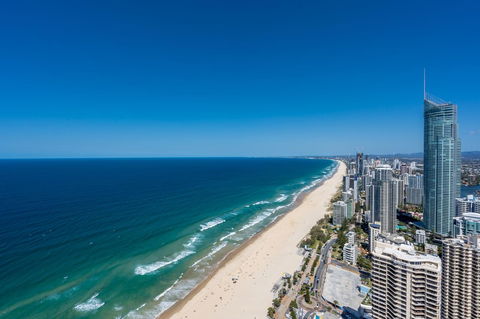 Soul 2 & 3 Bedroom Ocean View - We Accommodate - Tourism Cairns 3