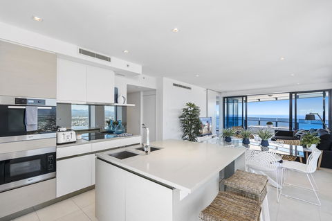 Soul 2 & 3 Bedroom Ocean View - We Accommodate - Tourism Cairns 14