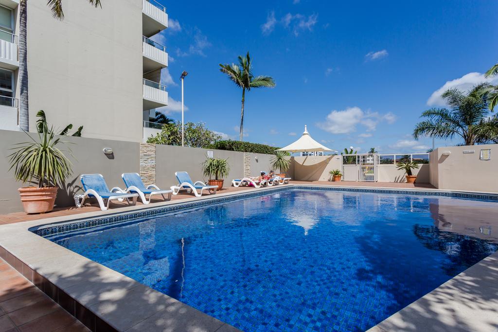 Surfers Paradise QLD Tourism Cairns