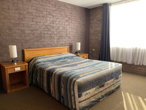 Wedderburn Goldseeker Motel - Tourism Cairns 2