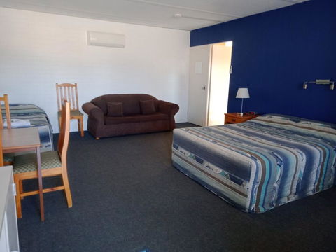 Wedderburn Goldseeker Motel - Tourism Cairns 3