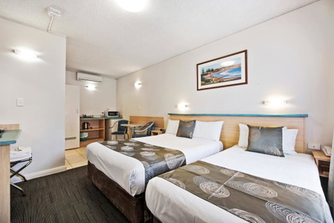 Welcome Inn 277 - Tourism Cairns 3