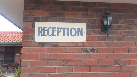 Wentworth Club Motel - Tourism Cairns 0