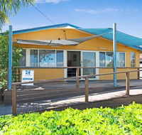 Wheelchair Friendly with water views - Welsby Pde Bongaree - Tourism Cairns
