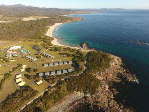 White Sands Estate - Tourism Cairns 0