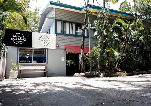 Why Not Backpackers - Tourism Cairns 3