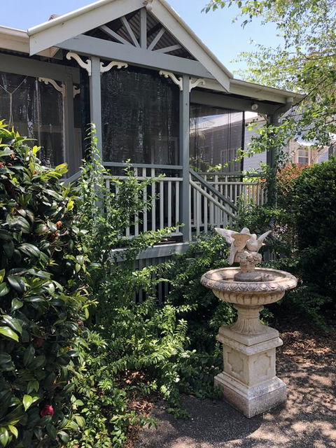 Wisteria Cottage 95 Main Western Road - Tourism Cairns 3